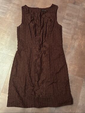 White House Black Market Brown Textured Sleeveless Shift Dress